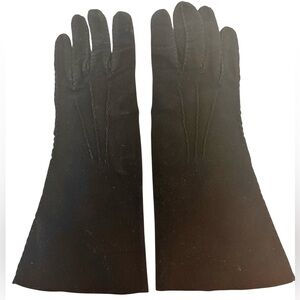 1940s BONWIT TELLER SOFT SUEDE BLACK MID LENGTH GLOVES ELEGANT LUXURY SZ 6.25